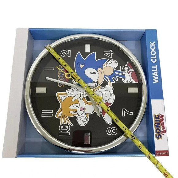 Sonic The Hedgehog & Tails Wall Clock Kids Room Gaming Decor - Picture 3 of 8